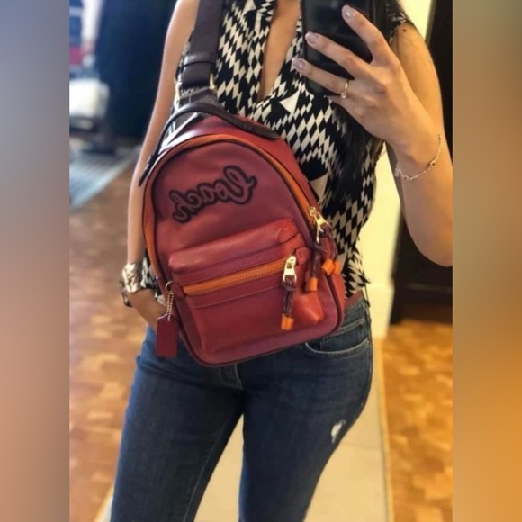 VALE SLINGPACK (COACH F76728)
ROUGE MULTI/IMITATION GOLD - Picture 2 of 10